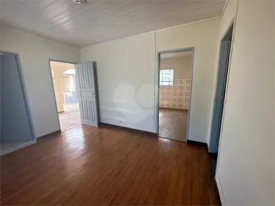 Casa com 2 Quartos para alugar, 100m² no Vila Pereira Cerca, São Paulo