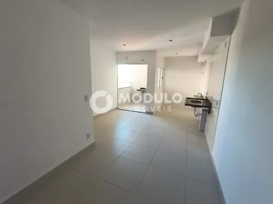 Apartamento com 2 Quartos para alugar, 60m² no Novo Mundo, Uberlândia