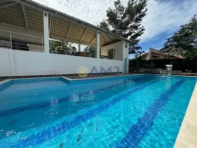 Fazenda/Sítio com 4 Quartos à venda, 354m² no , Hidrolândia