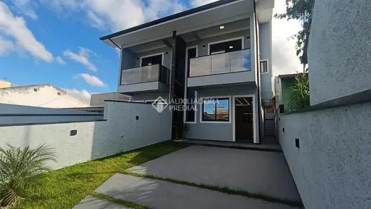 Casa com 2 Quartos à venda, 79m² no Madri, Palhoça