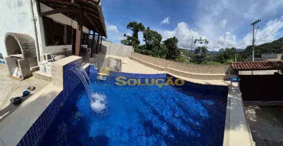 Casa com 8 Quartos à venda, 600m² no Vale do Paraíso, Teresópolis