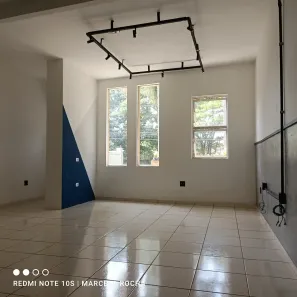Sala Comercial com 1 Quarto para alugar, 32m² no Jardim São Vicente, Cotia