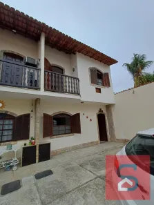 Casa de Condomínio com 3 Quartos à venda, 157m² no Palmeiras, Cabo Frio