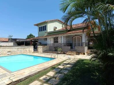 Casa com 5 Quartos à venda, 372m² no Parque Mataruna, Araruama
