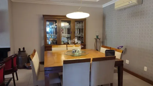 Apartamento com 3 Quartos à venda, 201m² no Vila Ipiranga, Porto Alegre