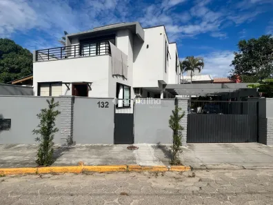 Casa com 2 Quartos para alugar, 80m² no Campeche, Florianópolis