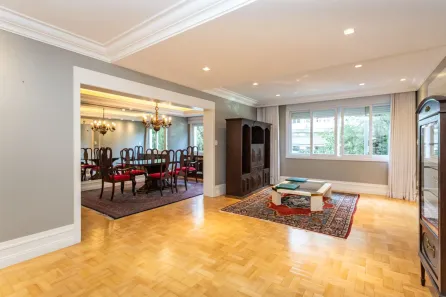 Apartamento com 3 Quartos à venda, 226m² no Moinhos de Vento, Porto Alegre