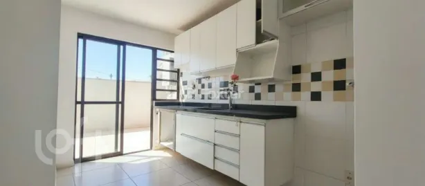 Casa com 3 Quartos à venda, 110m² no Guarujá, Porto Alegre