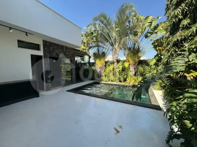 Casa de Condomínio com 3 Quartos à venda, 235m² no Jardim Sul, Uberlândia