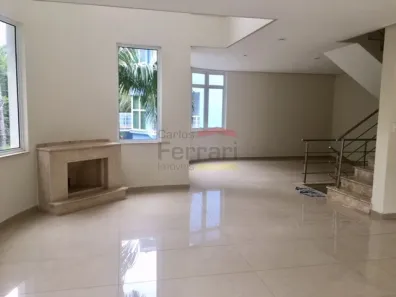 Sobrado com 4 Quartos à venda, 500m² no Tremembé, São Paulo