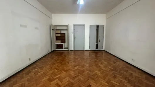 Kitnet com 1 Quarto à venda, 42m² no Copacabana, Rio de Janeiro