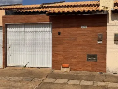 Casa com 2 Quartos à venda, 102m² no Lagoa das Flores, Vitória da Conquista