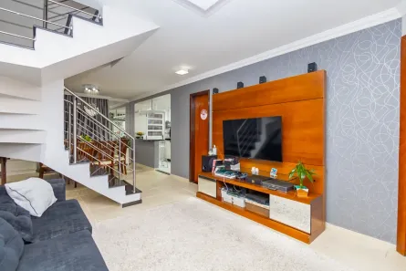 Sobrado com 4 Quartos à venda, 205m² no Atuba, Curitiba