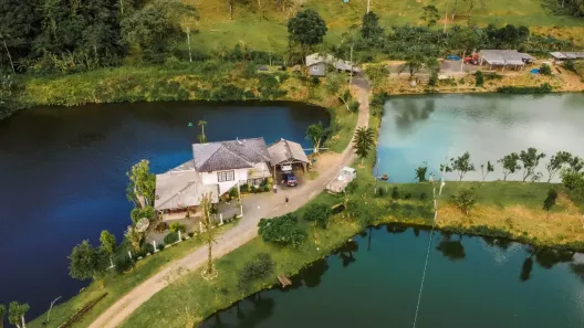 Fazenda/Sítio com 3 Quartos à venda, 121500m² no Pirabeiraba (Pirabeiraba), Joinville