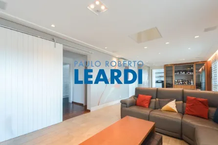 Apartamento com 3 Quartos à venda, 205m² no Saúde, São Paulo