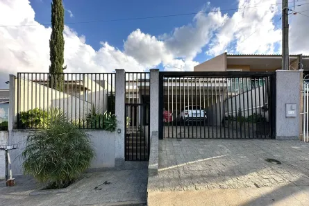 Casa com 3 Quartos à venda, 180m² no Contorno, Ponta Grossa