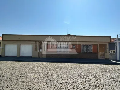 Casa com 3 Quartos à venda, 208m² no Nova Rússia, Ponta Grossa
