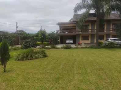 Casa com 5 Quartos à venda, 5250m² no Jardim Veneza, Piraquara