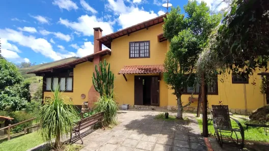 Casa de Condomínio com 3 Quartos à venda, 189m² no Vargem Grande, Teresópolis