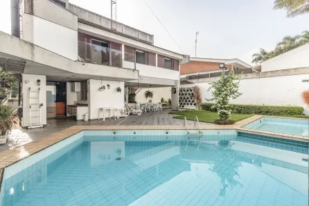 Casa com 5 Quartos para alugar, 480m² no Vila Madalena, São Paulo