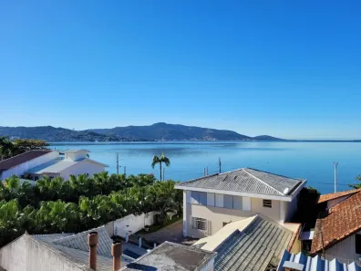 Apartamento com 3 Quartos à venda, 73m² no Coqueiros, Florianópolis