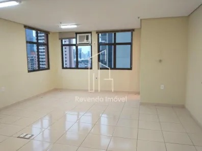 Sala Comercial à venda, 40m² no Chácara Santo Antônio (Zona Sul), São Paulo