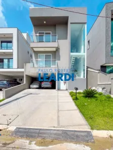 Casa de Condomínio com 4 Quartos à venda, 252m² no Suru, Santana de Parnaíba
