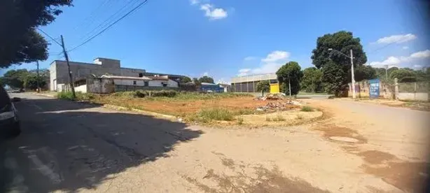 Lote/Terreno à venda, 1008m² no Vila Irany, Goiânia