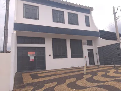 Ponto Comercial à venda, 550m² no Jardim Primavera, Valinhos