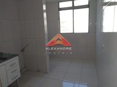 Apartamento com 2 Quartos para alugar, 44m² no Vila Tatetuba, São José dos Campos