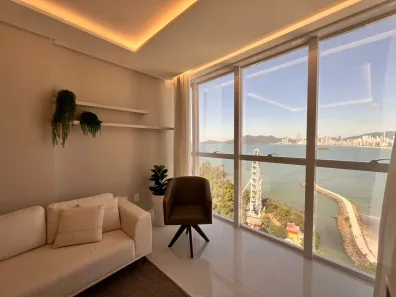 Apartamento com 4 Quartos à venda, 191m² no Pioneiros, Balneário Camboriú
