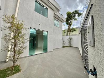 Casa com 3 Quartos à venda, 150m² no Candelária, Belo Horizonte
