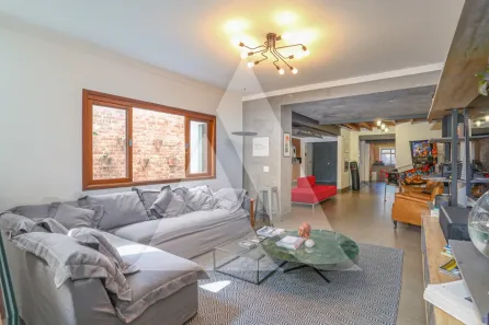Casa com 3 Quartos à venda, 380m² no Vila Mariana, São Paulo