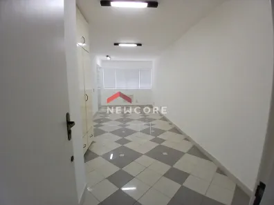 Sala Comercial à venda, 29m² no Trindade, Florianópolis
