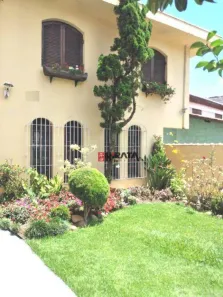Fazenda/Sítio com 4 Quartos à venda, 260m² no Jardim Iae, São Paulo