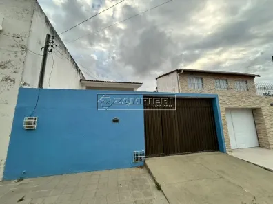 Casa com 3 Quartos para alugar, 160m² no Poço, Maceió