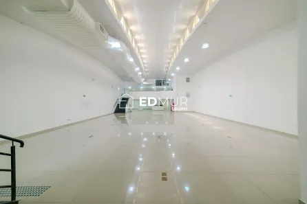 Prédio Comercial para alugar, 845m² no Planalto Paulista, São Paulo
