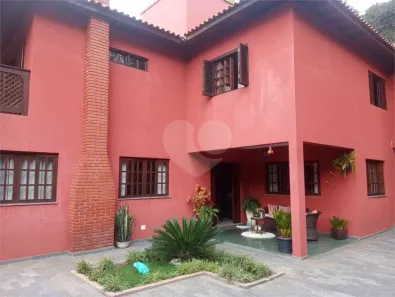 Casa de Condomínio com 3 Quartos à venda, 400m² no Caraguatá, Mairiporã