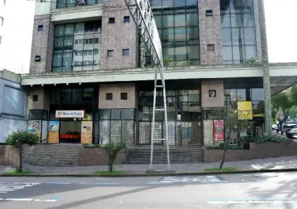 Ponto Comercial para alugar, 124m² no Centro, Caxias do Sul