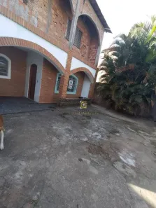 Sobrado com 3 Quartos à venda, 290m² no Jardim Nova Detroit, São José dos Campos