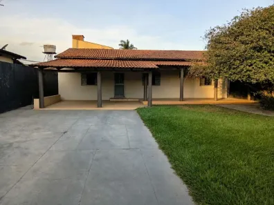 Casa com 4 Quartos à venda, 194m² no Jardim Ana Lúcia, Goiânia