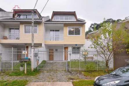 Sobrado com 3 Quartos à venda, 170m² no Pilarzinho, Curitiba