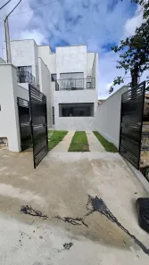 Casa com 3 Quartos à venda, 180m² no Jardim Amália, Volta Redonda