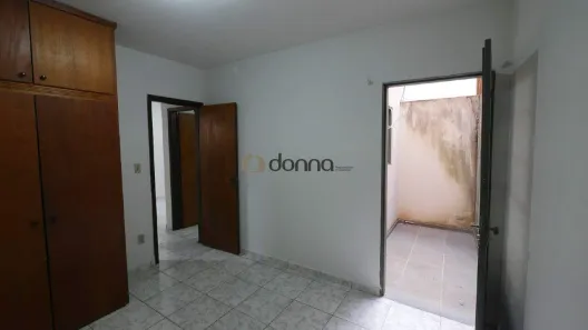 Apartamento com 2 Quartos para alugar, 48m² no Olinda, Uberaba