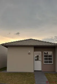 Casa de Condomínio com 2 Quartos para alugar, 45m² no Distrito Industrial do Una II, Taubaté