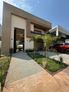 Casa de Condomínio com 4 Quartos à venda, 251m² no Residencial Villagio Toscana, Goiânia