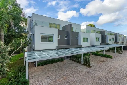 Casa de Condomínio com 3 Quartos à venda, 495m² no Pedra Redonda, Porto Alegre