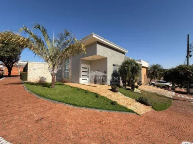 Casa de Condomínio com 3 Quartos à venda, 253m² no Brasília, Ibiporã