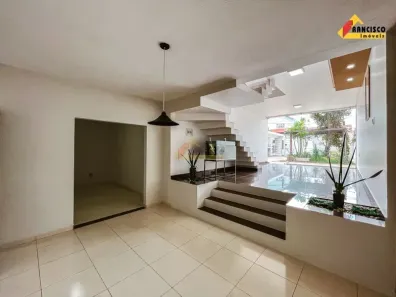 Casa com 4 Quartos à venda, 236m² no Bom Pastor, Divinópolis