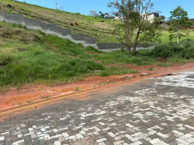 Lote/Terreno à venda, 302m² no Salvaterra, Juiz de Fora